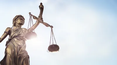 Wahlanfechtung vor Gericht | © AdobeStock_Brian Jackson