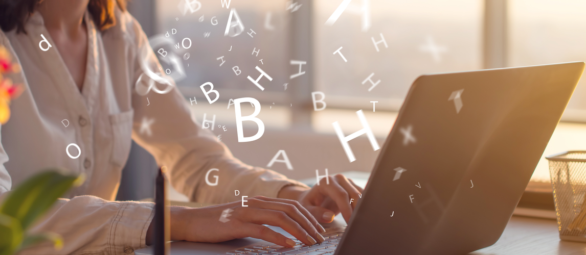 Schnell geschrieben und oft viele Fehler: Emails & Co. | © AdobeStock_undrey