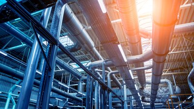 Aus vollen Rohren | © AdobeStock | romaset