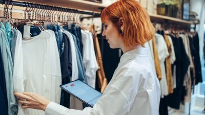 Betriebsratsarbeit bei Schichtarbeit | © AdobeStock | Jacob Lund