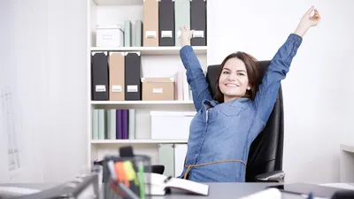 Gesunder Rücken am Arbeitsplatz | © Fotolia.com | Sebastian Gauert