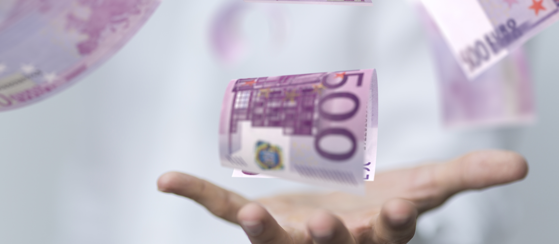 Was verdienen Betriebsräte | © AdobeStock | vegefox.com
