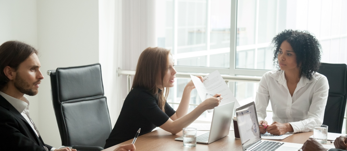 argumentieren-sie-knackig-wirksam-und-glaubwuerdig | © AdobeStock | 204799110 | fizkes