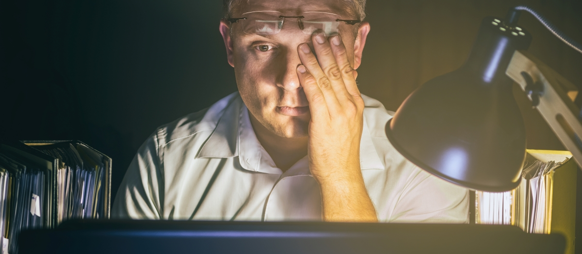 immer-wieder-streit-um-ueberstunden | © AdobeStock | 175826189 | Ralf Geithe