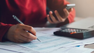 Nicht vergessen: Die Steuererklärung ist fällig  | © AdobeStock | Pcess609
