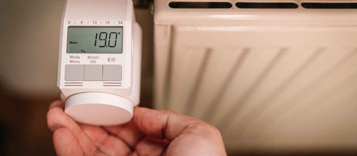 Energiesparen: Was Betriebsräte und Arbeitnehmer wissen müssen | © AdobeStock_mpix-foto