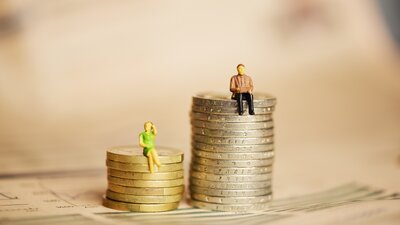 Fünf Jahre Entgelttransparenzgesetz   | © AdobeStock | adrian_ilie825