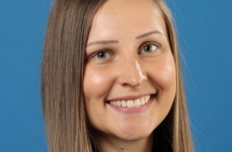 Alina Sell - Betriebsrätin | © Airbus