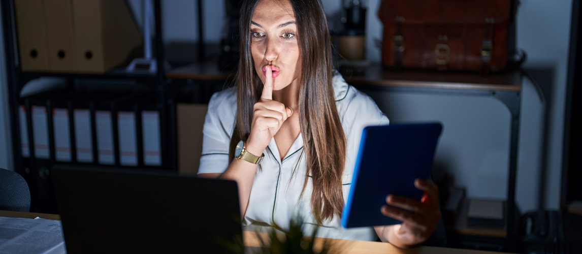 Quiet Quitting: Nur das tun, wofür man bezahlt wird? | © AdobeStock | Krakenimages.com