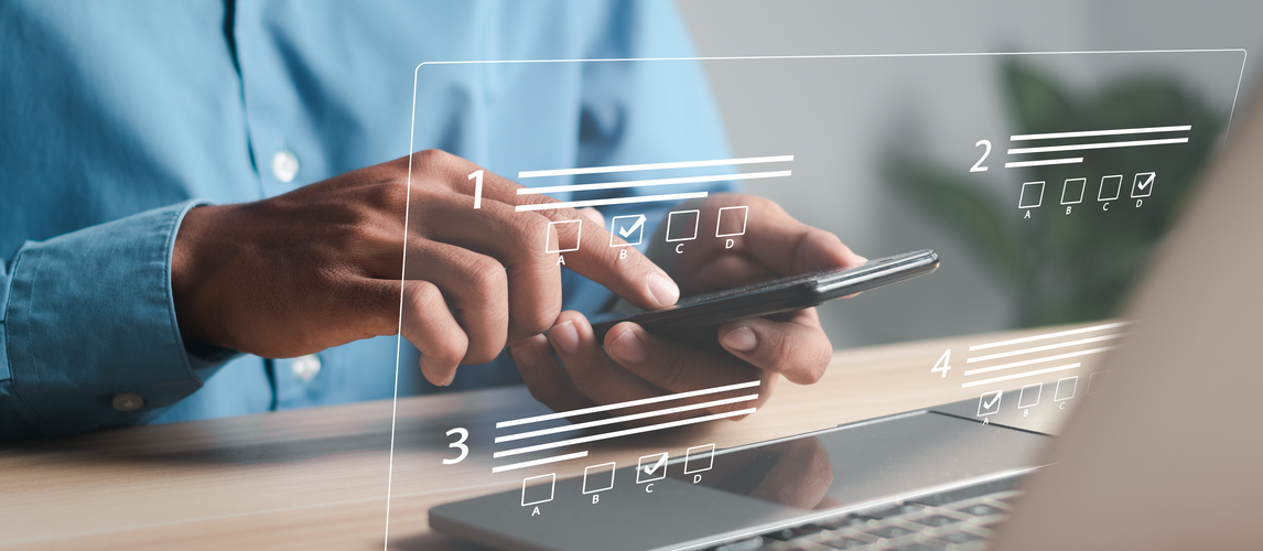 Umfragen erstellen mit Microsoft Forms  | © AdobeStock | Pakin