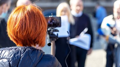 Das neue Hinweisgeberschutzgesetz | © AdobeStock | wellphoto