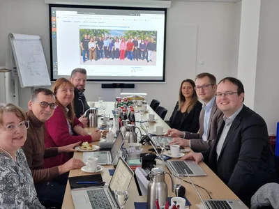 Strukturierte Arbeit und gute Laune: Teile des Webasto-Betriebsrats | © Betriebsrat Webasto