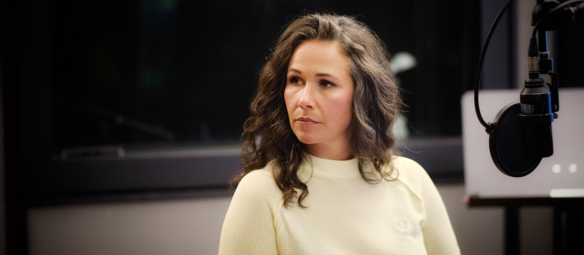 Buchautorin, Moderatorin und Betroffene: Sonja Koppitz über Depressionen  | © rbb/Gregor Baron