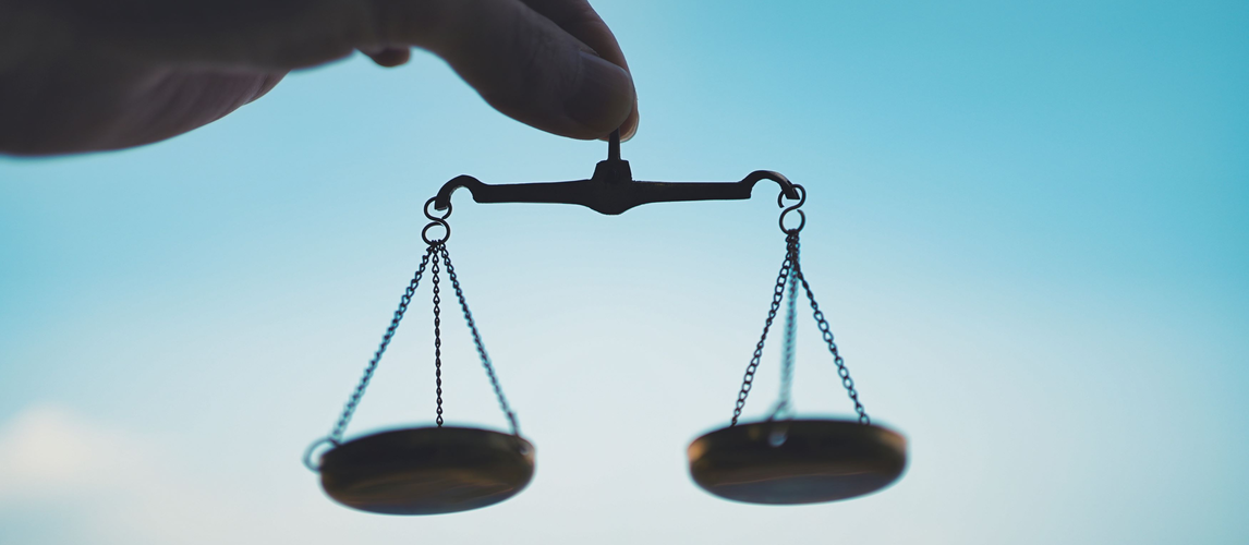 KI unterstützte Betriebsvereinbarung prüfen | © AdobeStock | beeboys