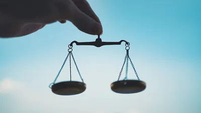 KI unterstützte Betriebsvereinbarung prüfen | © AdobeStock | beeboys