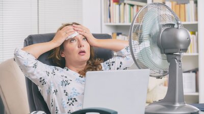 Hitze am Arbeitsplatz | © AdobeStock | Monika Wisniewska