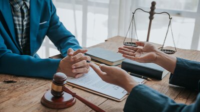 BEM Kündigung | © AdobeStock | Witoon