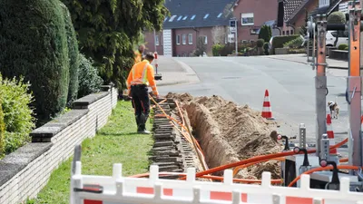 Telekom: Stellenabbau hier, Personalaufbau dort  | © AdobeStock | CSschmuck