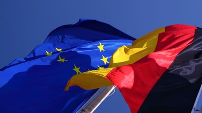 EU-Richtlinie EBR | © AdobeStock | Aintschie