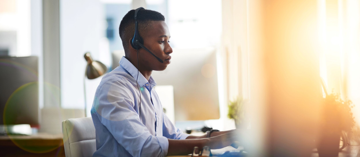 Klickworker Lieferkettengesetz | © AdobeStock_602160238-Donson/peopleimages.com