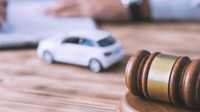 Betriebsratsvergütung: VW verliert auch in zweiter Instanz | © AdobeStock | Daniel