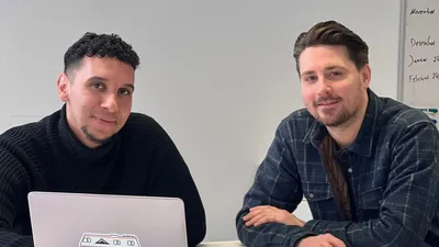 Mo (links) und Marc bei der Besprechung der nächsten „GBR on Tour“ | © Betriebsrat Hollister