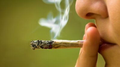 Cannabis Gesetz CanG | © AdobeStock | ststoev