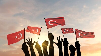 Rente in der Türkei | © AdobeStock | ink drop