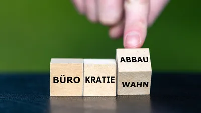 Bürokratieabbau | © Adobe Stock | Fokussiert