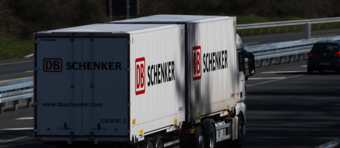 14,3 Milliarden Euro: Bahn verkauft DB-Schenker  | © AdobeStock | Tobias Arhelger 