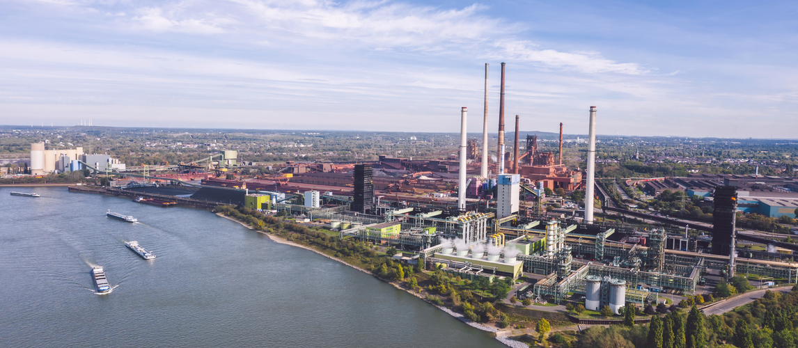 11.000 Jobs! Thyssenkrupp plant massiven Stellenabbau   | © AdobeStock | uslatar