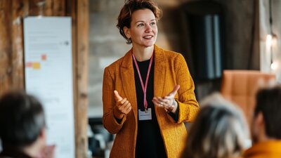 Schulungsanspruch Rentenseminar | © AdobeStock | Varitnan