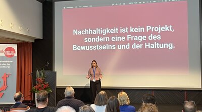 „Es geht um die künftigen Arbeitsplätze“ | © ifb