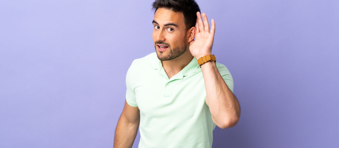 Zuhören  | © AdobeStock | luismolinero