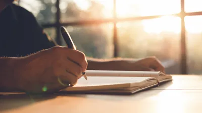 Gedichte zum Thema Arbeitswelt – von Interessenvertretern für Interessenvertreter | © AdobeStock | sutadimages