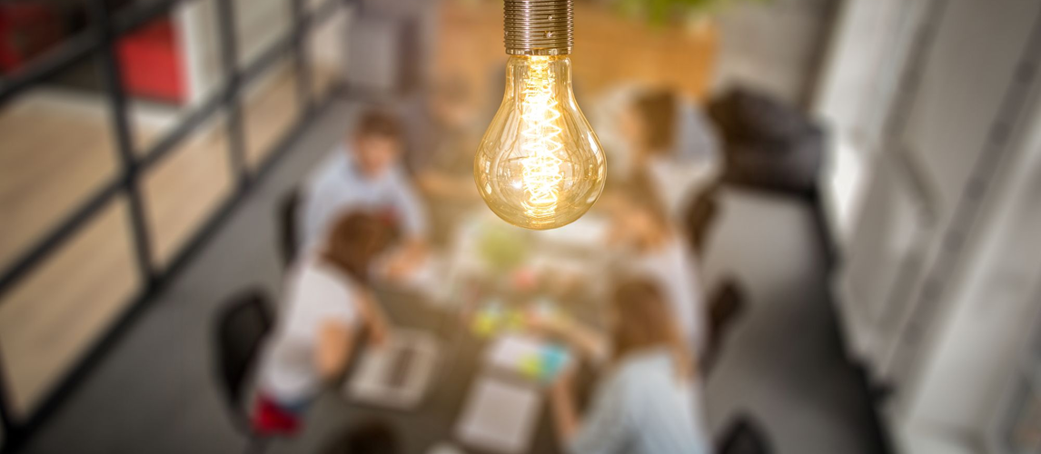 Klausurtagung Betriebsrat | © AdobeStock | REDPIXEL