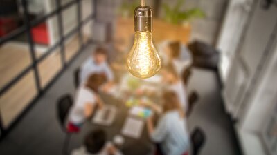 Klausurtagung Betriebsrat | © AdobeStock | REDPIXEL