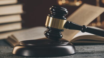 Behinderung von Betriebsratsarbeit: Anklage wegen Union Busting? | © AdobeStock | burdun