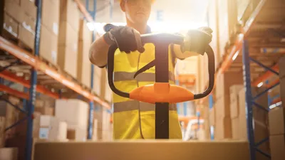 Amazon Hoppegarten wählt erstmals einen Betriebsrat (Symbolbild) | © AdobeStock | Gorodenkoff