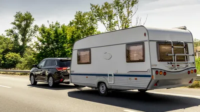 BR-Arbeit aus dem Wohnwagen!? (Symbolbild) | © AdobeStock | Serhii