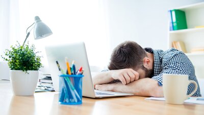 Warum Interessenvertreter sich beim Thema psychische Belastungen gut aufstellen sollten | © AdobeStock | deagreez