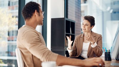 Was ist Compliance und warum sollten sich Betriebsräte damit befassen? | © AdobeStock | Jadon B/peopleimages.com