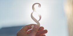 Das soll sich ändern für Arbeitnehmer und Betriebsräte | © stockadobe.com | Robert Kneschke