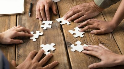Die konstituierende Sitzung | © Rido - Fotolia.com