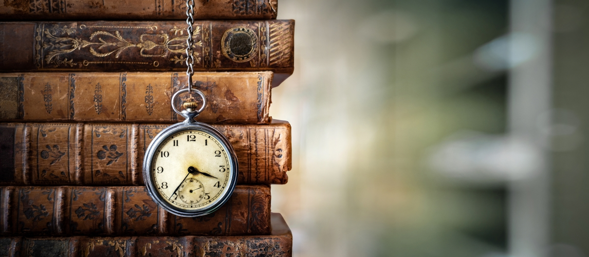 arbeitszeitgesetz | © AdobeStock | 267830339 | Tryfonov
