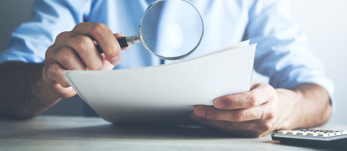 arbeitsvertraege-und-nachweisgesetz | © AdobeStock | 213111849 | Tiko