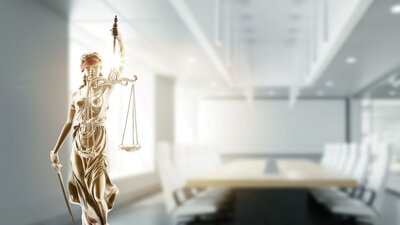 Gesamtbetriebsrat und Konzernbetriebsrat | © AdobeStock | Robert Kneschke