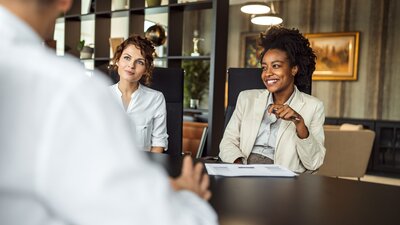 Ihre Rolle als Betriebsrat in Personalgesprächen | © AdobeStock | bnenin