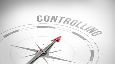 Controlling und Unternehmensplanung  | © Adobe | vectorfusionart