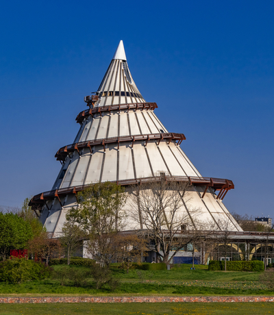 Magdeburg Jahrtausendturm | © Adobe Stock | blende11.photo